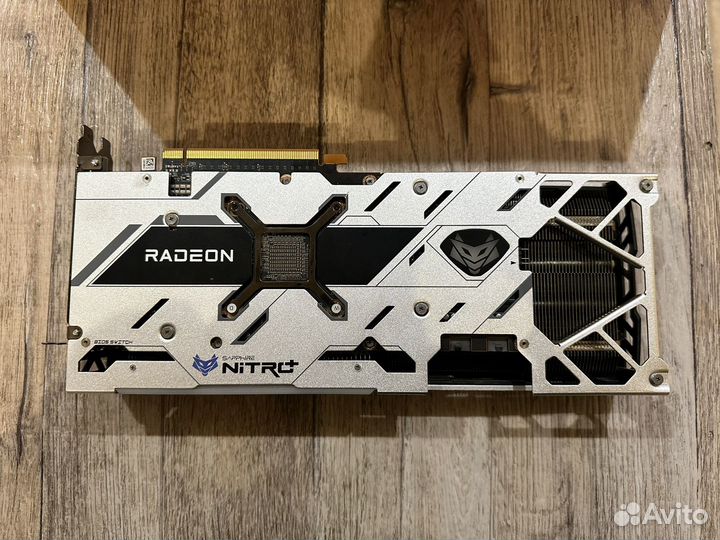 AMD radeon RX 6700XT Sapphire Nitro+ 12Gb