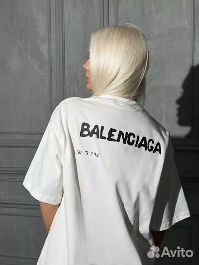 Balenciaga футболка унисекс