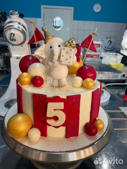 Торты на заказ выполняю срочные заказы