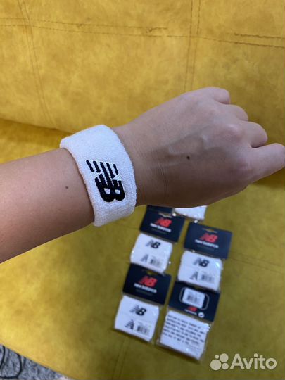 Напульсник new balance оригинал