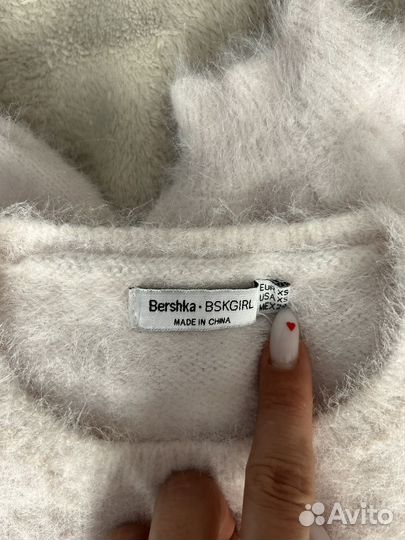 Свитер женский