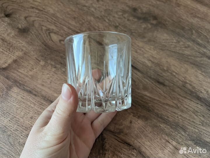 Хрустальные стаканы
