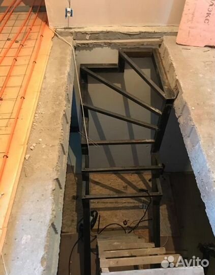 Металлический Каркас Забежной Лестницы от Производ