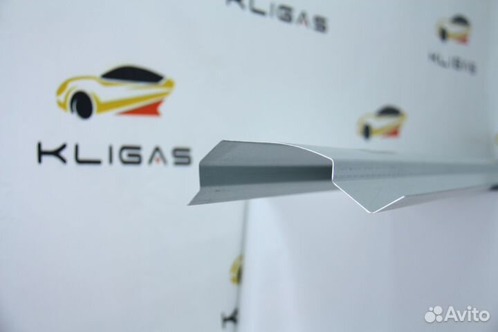 Кузовной порог Peugeot 308