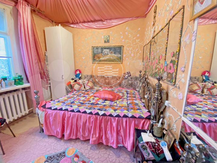 Комната 33 м² в 2-к., 2/2 эт.