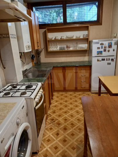 3-к. квартира, 69 м², 1/2 эт.