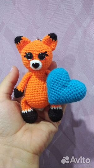 Игрушки мишка и лисичка