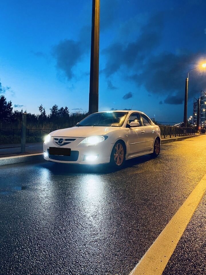 Mazda 3: фото владельца