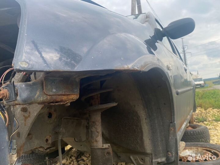 Крылья логан ларгус