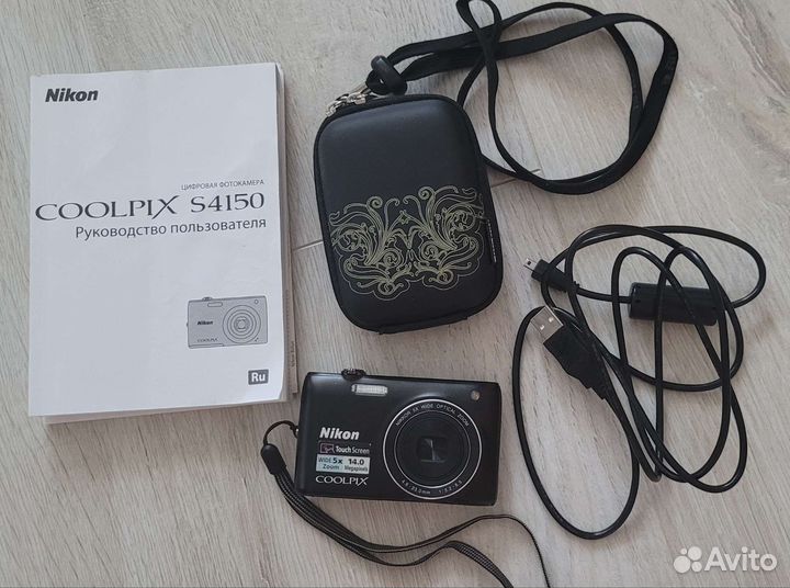 Компактный фотоаппарат nikon