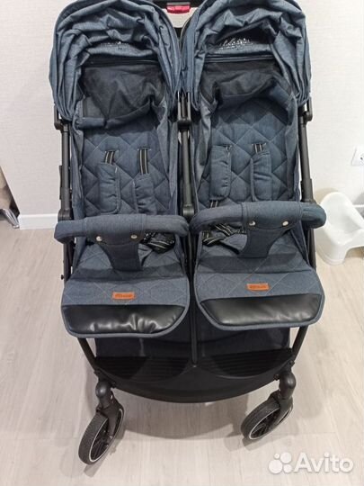 Коляска прогулочная для двойни