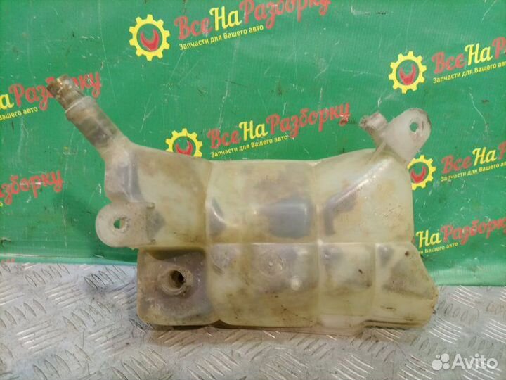 Бачок расширительный Ford Mondeo 1 универсал 1.8