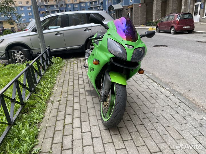 Kawasaki Ninja ZX6R