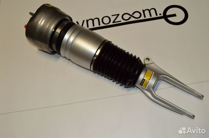 Пневмостойка передняя левая Porsche Panamera 970