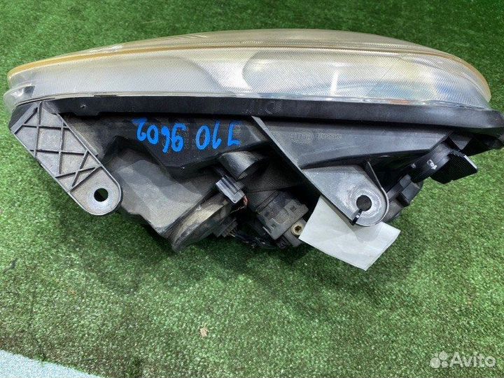 Фара передняя правая Nissan Qashqai J10 mr20de