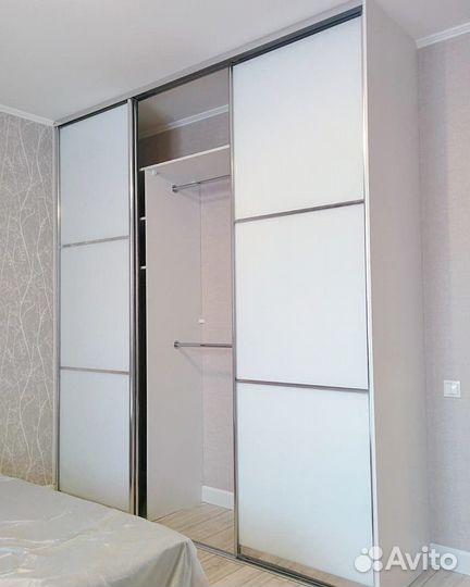 Угловой шкаф