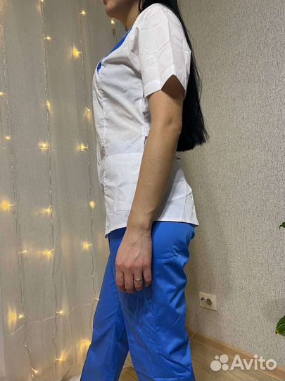 Женский медицинский костюм