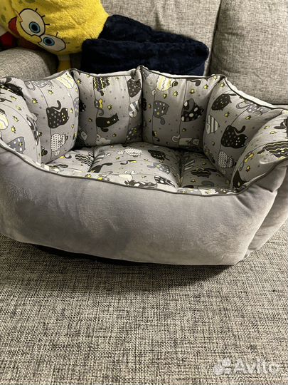 Лежанка для кошек и мелких собак