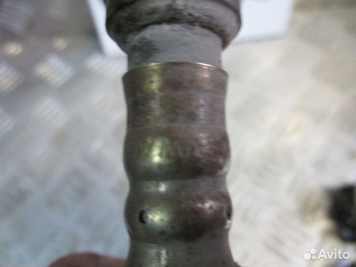 Датчик кислородный нижний Volkswagen Caddy 3 2007г