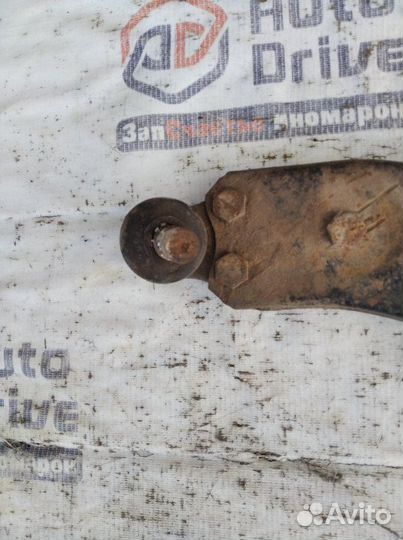 Рычаг подвески нижний передний левый Ford Focus 1