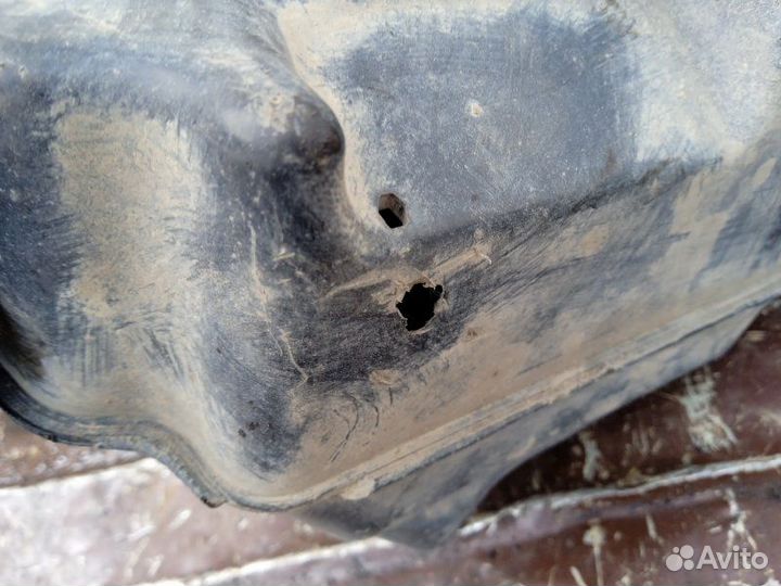 Резонатор воздушного фильтра Ford C-Max 2005 (б/у)