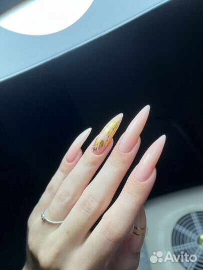 Маникюр, педикюр, коррекция