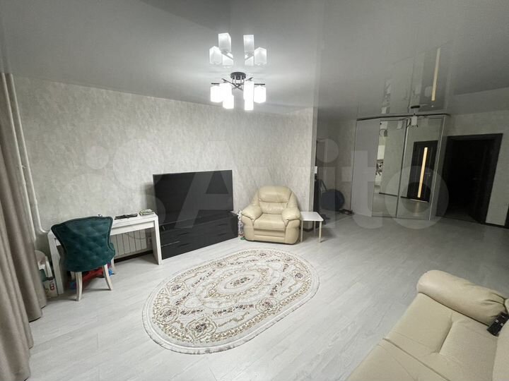 3-к. квартира, 87,1 м², 1/5 эт.