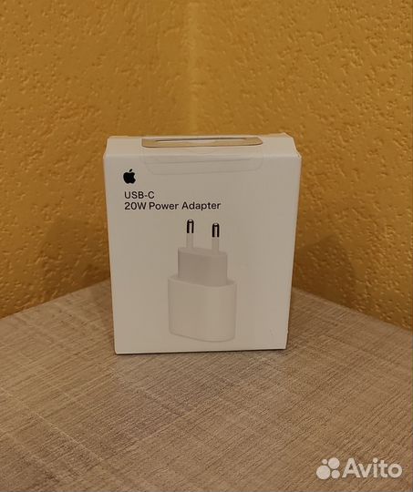 Адаптер Apple 20w