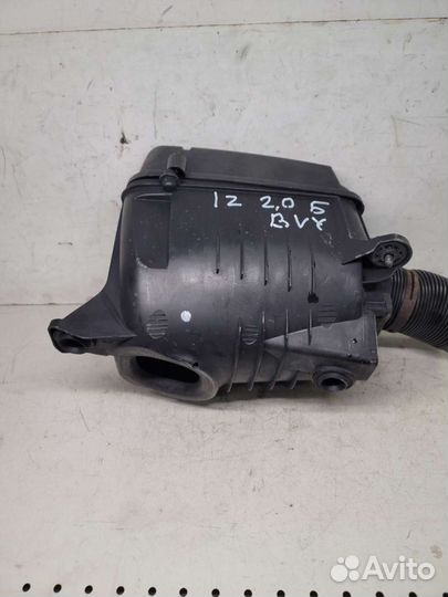 Корпус воздушного фильтра Skoda Octavia A5 1Z