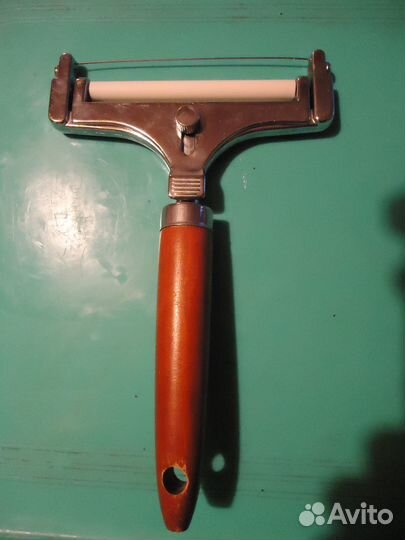 Нож для нарезки сыра Италия