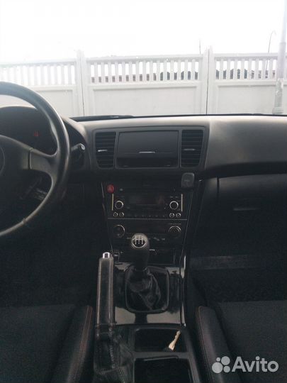 Subaru Legacy 2.0 МТ, 2005, 301 000 км