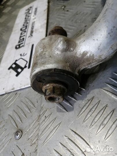 Рычаг задний правый верхний Mercedes Benz ML W163