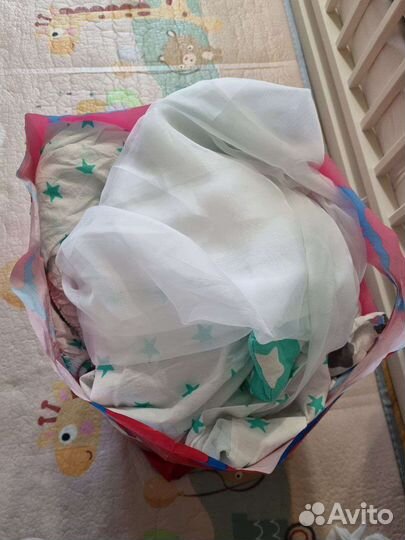 Бортики, балдахин и простыни в кроватку