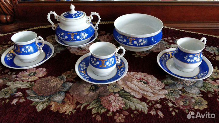Набор фарфора старинного