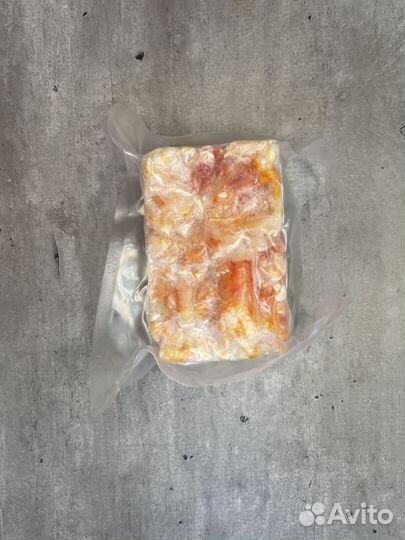 Салатное мясо камчатского краба