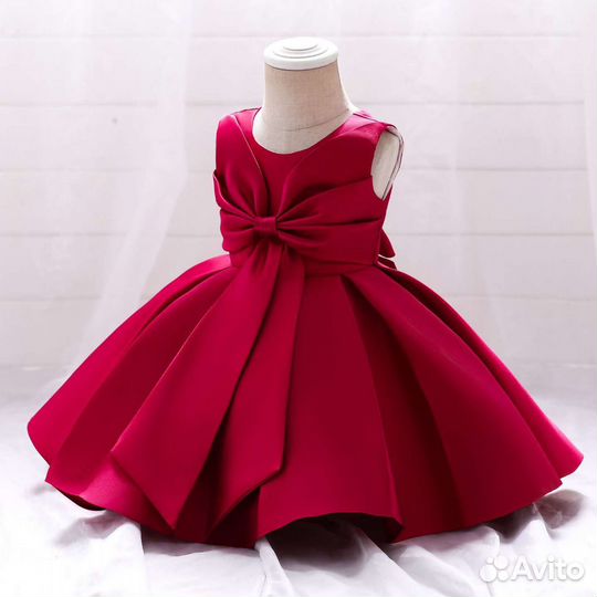 Платье для девочки 100-120см