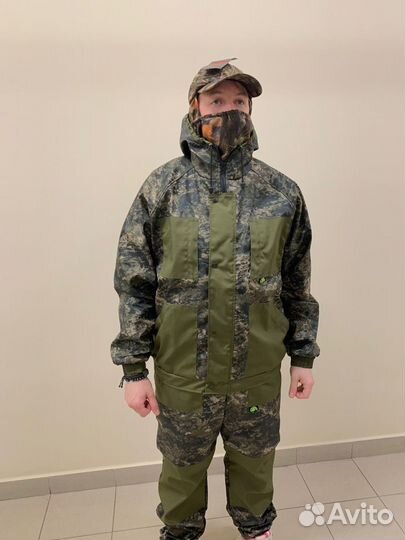 Демисезонный костюм на комбинезоне
