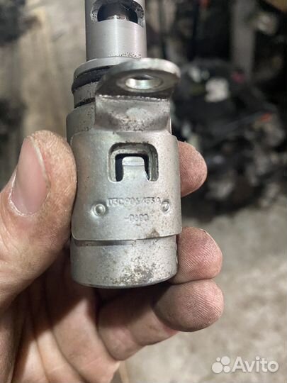 Датчик изменения фаз грм Шкода