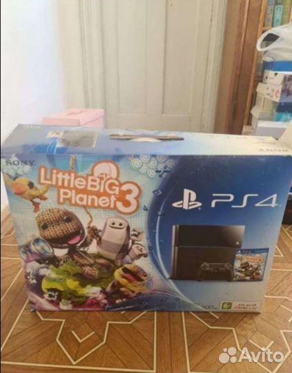 Игровая приставка ps4