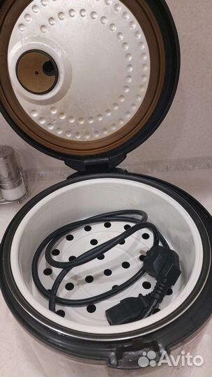 Мультиварка redmond