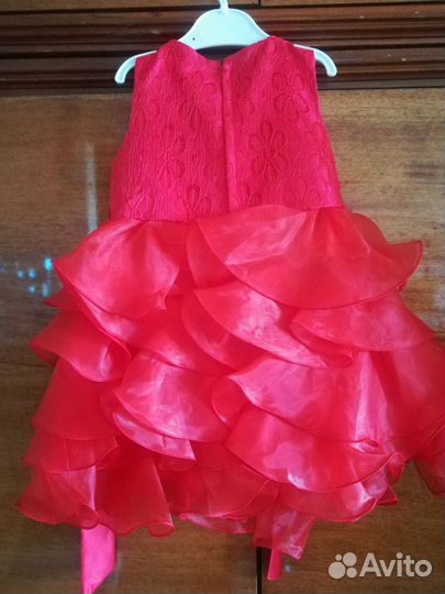 Платье праздничное для девочки
