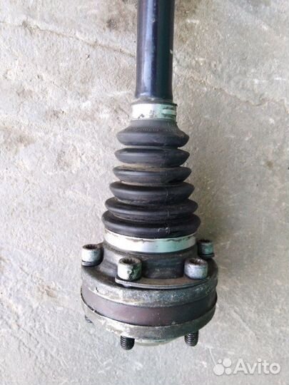 Привод передний левый Volkswagen Passat Cc 1.8