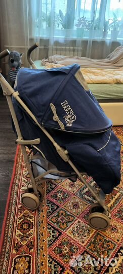 Прогулочная коляска