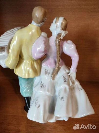 Статуэтка Кадриль