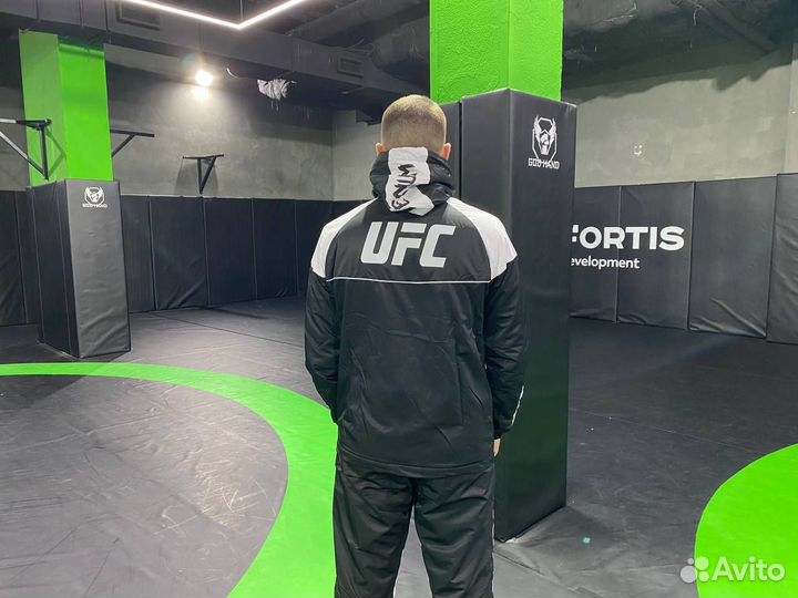 Спортивный Костюм Venum