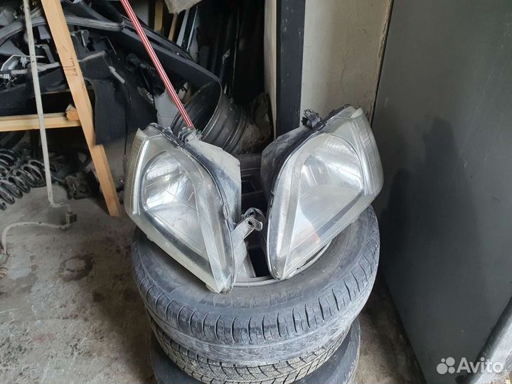 Фара передняя Renault logan 2007, 2012