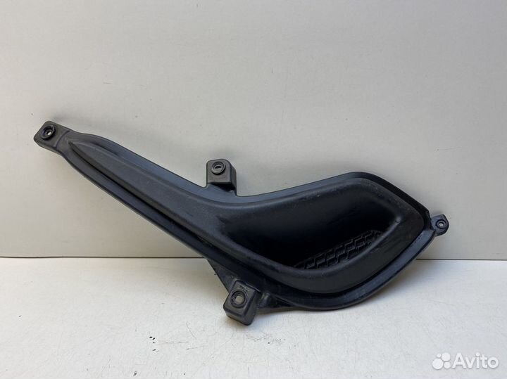 Решётка в бампер левая Hyundai Solaris 2010-2017