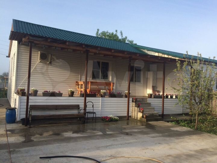 Коттедж 160,6 м² на участке 15 сот.