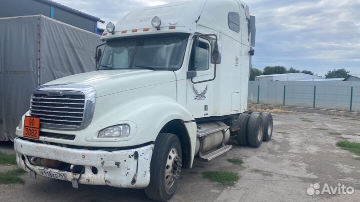 Freightliner Columbia, 2003