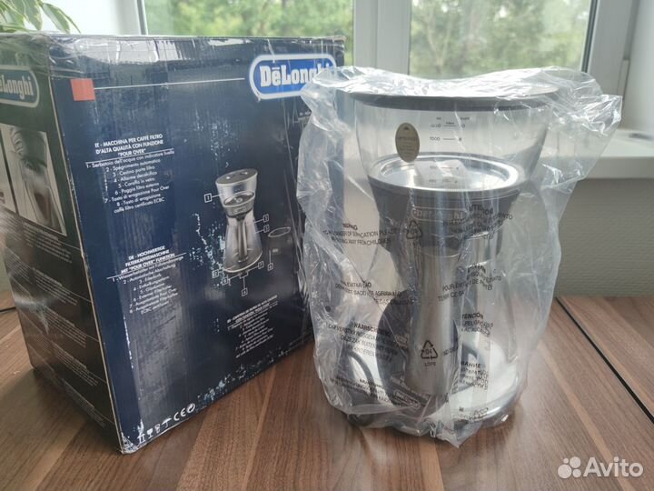 Капельная кофеварка DeLonghi Clessidra